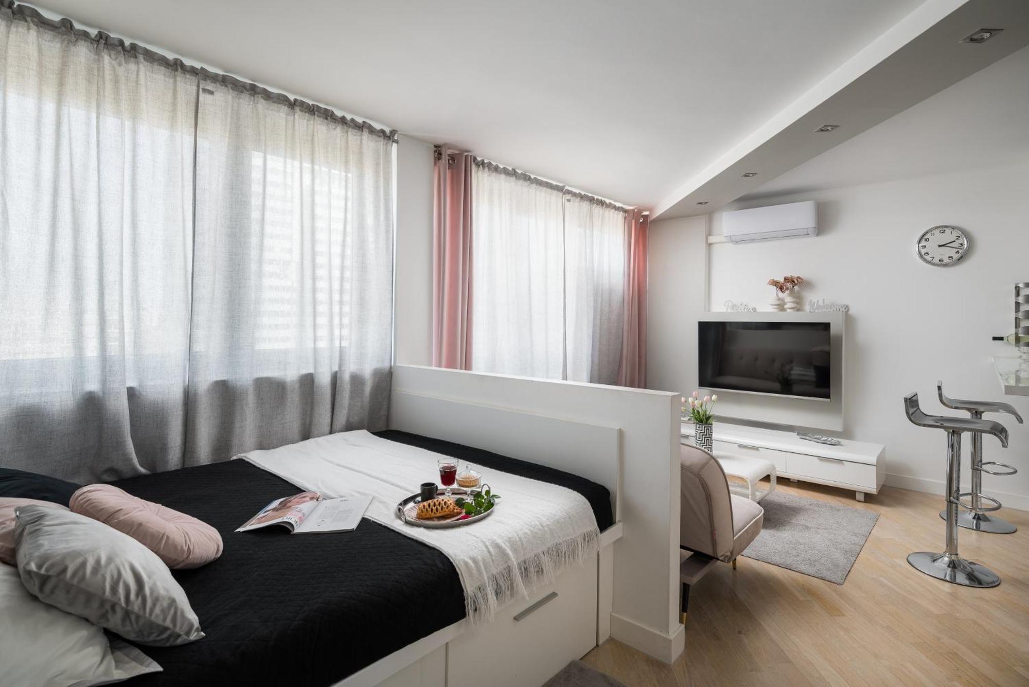 Air-Conditioned Premium Loft Warsaw Skyline Only 900 M To Central Station ภายนอก รูปภาพ